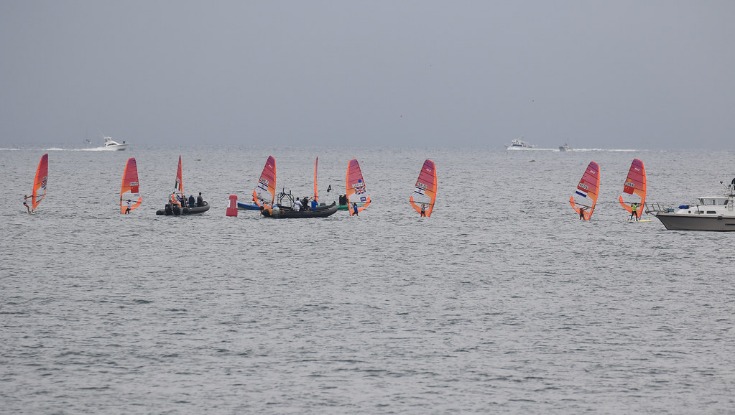 亚冬会盛况,亚洲共筑梦,冰雪盛事述,香港马会,赛程安排,赛果查询,马匹资料,赛事动态